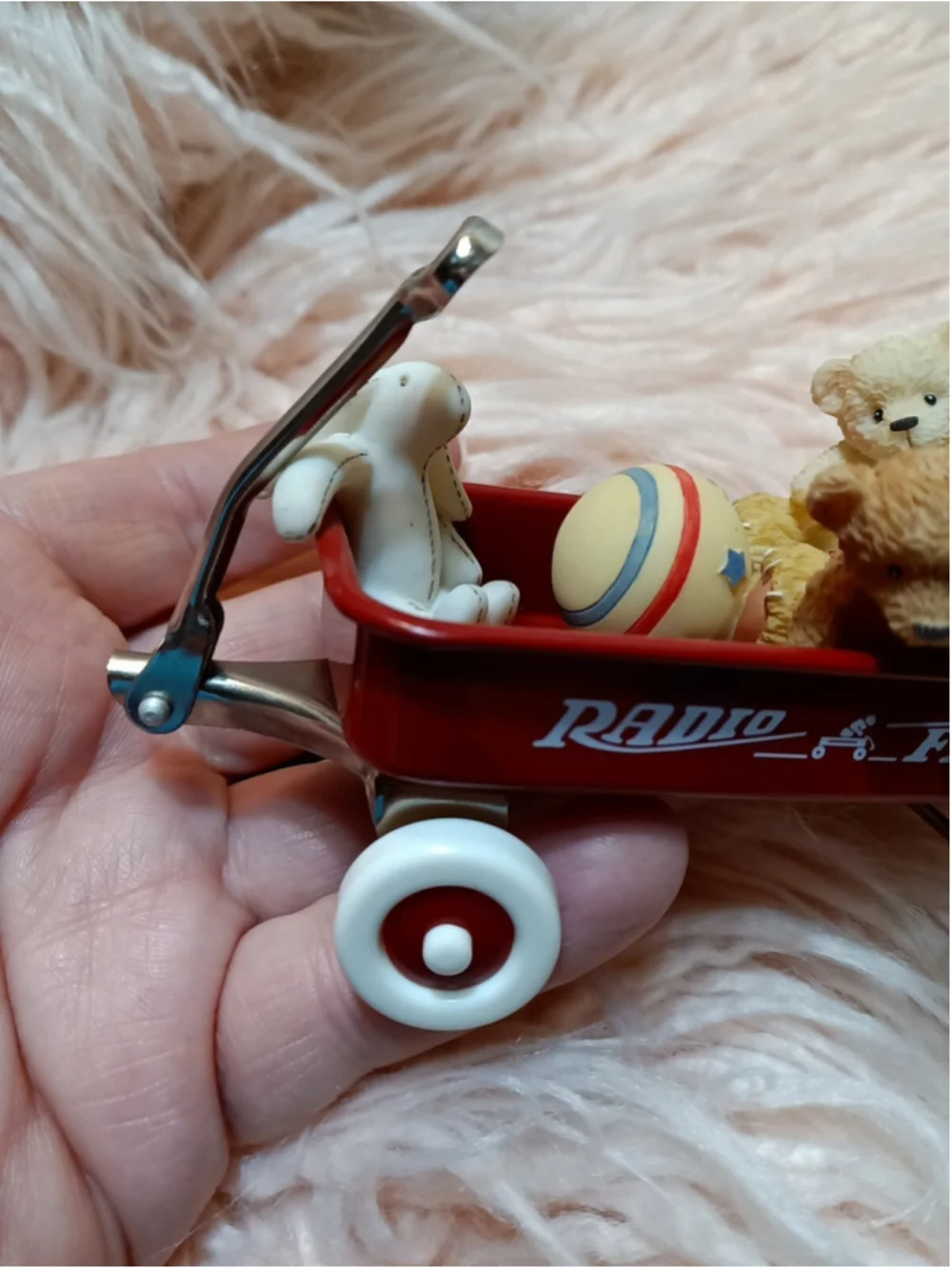 Cherishes Teddies Vernon Eva Wherever Life Takes You Red Radio Flyer Wagon Ride